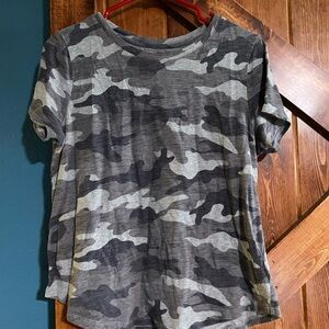 Old Navy Gray Short Sleeve Tee